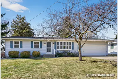 3825 Jupiter Avenue NE, Grand Rapids, MI 49525 - Photo 1