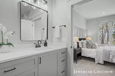 2160 Engleside Drive SE, Grand Rapids, MI 49546 - Photo 26