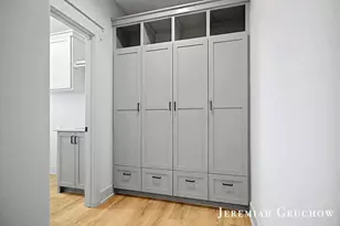 2160 Engleside Dr SE, Grand Rapids, MI 49546 - Photo 12