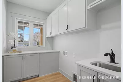 2160 Engleside Drive SE, Grand Rapids, MI 49546 - Photo 34
