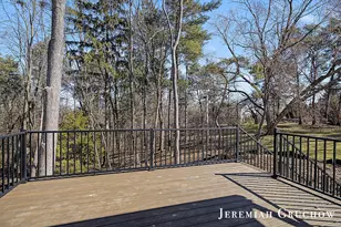 2160 Engleside Dr SE, Grand Rapids, MI 49546 - Photo 30