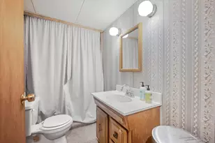 6928 Scotch Lake Dr, West Bloomfield, MI 48324 - Photo 20