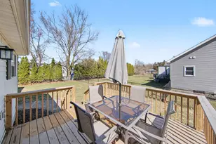 115 Sussex Pl, Brooklyn, MI 49230 - Photo 32