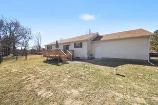 115 Sussex Pl, Brooklyn, MI 49230 - Photo 30