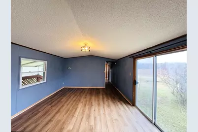 851 Mobile Boulevard #4, Niles, MI 49120 - Photo 6