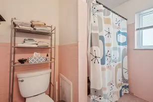 4052 W Buena Vista St, Detroit, MI 48238 - Photo 16