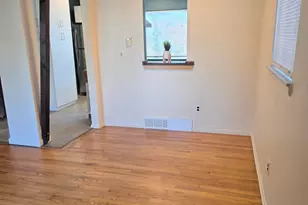 4052 W Buena Vista St, Detroit, MI 48238 - Photo 4