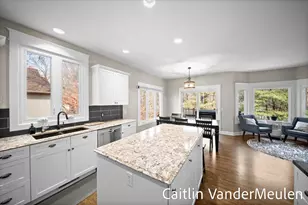 2627 Golfbury Dr SW, Wyoming, MI 49519 - Photo 16