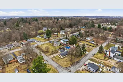 408 Brady Street NW, Comstock Park, MI 49321 - Photo 28