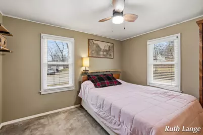 408 Brady Street NW, Comstock Park, MI 49321 - Photo 16