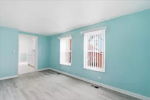 18428 Brady, Bedford, MI 48240 - Photo 8