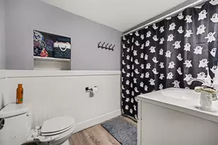 1945 Galewood Ave SW, Wyoming, MI 49509 - Photo 22