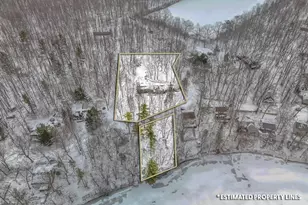 3671 Wildwood Ct, Hillsdale, MI 49242 - Photo 2