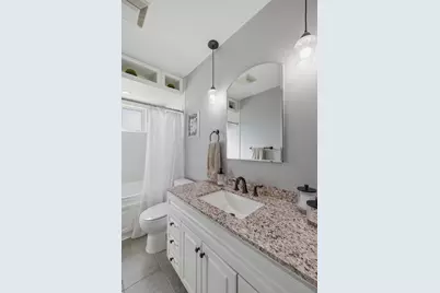 8860 Cherrylawn Drive, Sterling Heights, MI 48313 - Photo 16