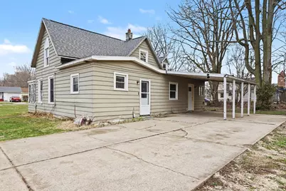 210 W Bennett Street, Three Rivers, MI 49093 - Photo 4