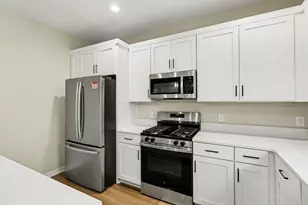 2011 Topaz Ln, Portage, MI 49002 - Photo 8