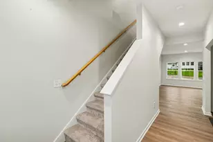 2059 Topaz Ln, Portage, MI 49002 - Photo 2