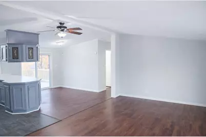 141 N Mason Avenue N, Battle Creek, MI 49037 - Photo 6