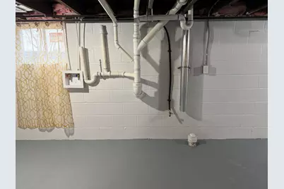 556 E Barney Avenue, Muskegon, MI 49444 - Photo 28