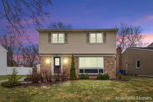 2244 Woodlawn Ave SE, Grand Rapids, MI 49546 - Photo 1