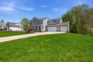 6342 Eaglewood Dr, Hudsonville, MI 49426 - Photo 4