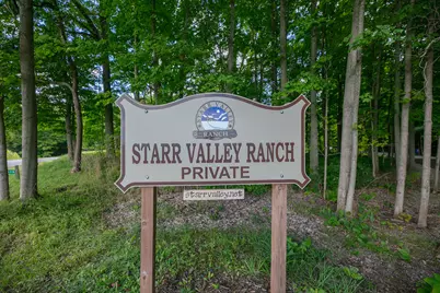 331 Charlestown Colony #18, Buchanan, MI 49107 - Photo 2