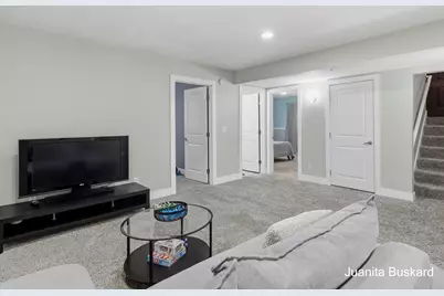 5211 Virginia Lane SW, Wyoming, MI 49418 - Photo 30