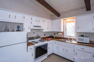 104 W Houghton Lake Dr, Prudenville, MI 48651 - Photo 76