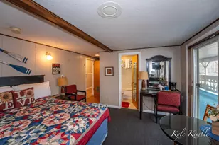 104 W Houghton Lake Dr, Prudenville, MI 48651 - Photo 48