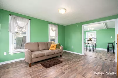 411 E Green Street, Hastings, MI 49058 - Photo 2