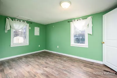 411 E Green Street, Hastings, MI 49058 - Photo 12