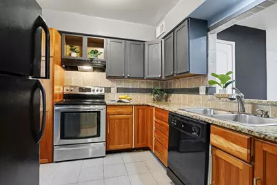 709 Garland Circle #A, Kalamazoo, MI 49008 - Photo 10