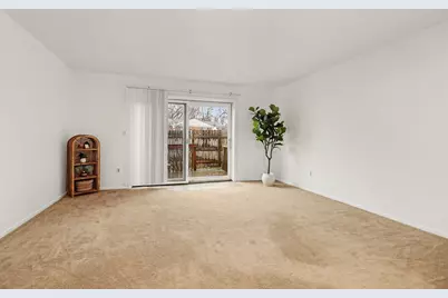 709 Garland Circle #A, Kalamazoo, MI 49008 - Photo 8