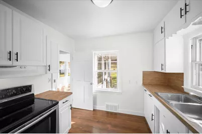 705 N Jefferson Street, Lowell, MI 49331 - Photo 8