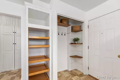 1075 Amberwood West Drive SW, Byron Center, MI 49315 - Photo 18