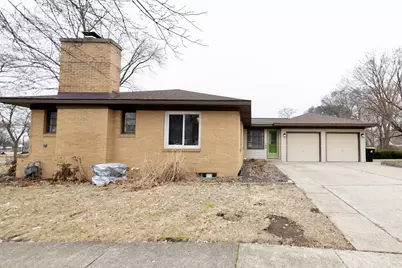 900 W Cass Street, Greenville, MI 48838 - Photo 4