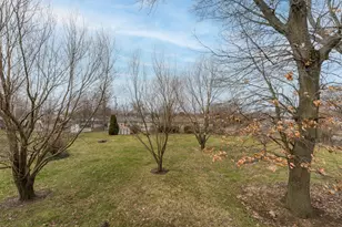 100 Circle Dr, Battle Creek, MI 49015 - Photo 24