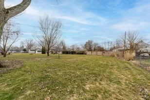 100 Circle Dr, Battle Creek, MI 49015 - Photo 30