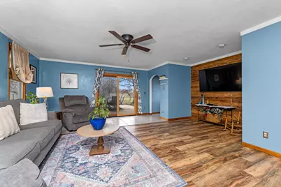 100 Circle Drive, Battle Creek, MI 49015 - Photo 6