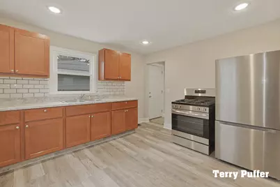 825 Stevens Street, Muskegon, MI 49442 - Photo 8
