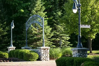 688 Waters Edge Drive #15, South Haven, MI 49090 - Photo 6
