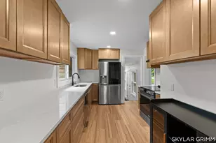 1924 Maryland Blvd, Norton Shores, MI 49441 - Photo 10