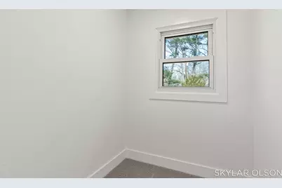 1924 Maryland Boulevard, Norton Shores, MI 49441 - Photo 34