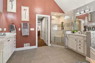 5052 S Dickinson Ct, Saint Joseph, MI 49085 - Photo 26