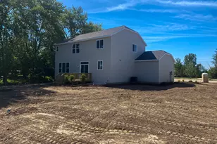 7383 Black Brook Dr, Zeeland, MI 49464 - Photo 8