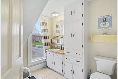 558 Carrier Street NE, Grand Rapids, MI 49505 - Photo 10