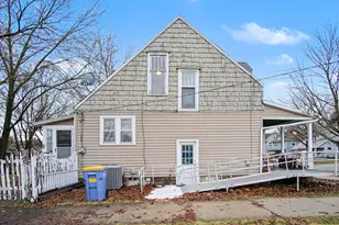558 Carrier St NE, Grand Rapids, MI 49505 - Photo 20