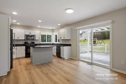 2755 Arbor Chase Drive NE, Grand Rapids, MI 49525 - Photo 20