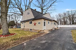 802 N Emily St, Ludington, MI 49431 - Photo 40