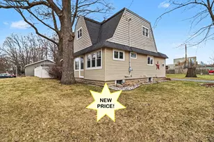 802 N Emily St, Ludington, MI 49431 - Photo 1